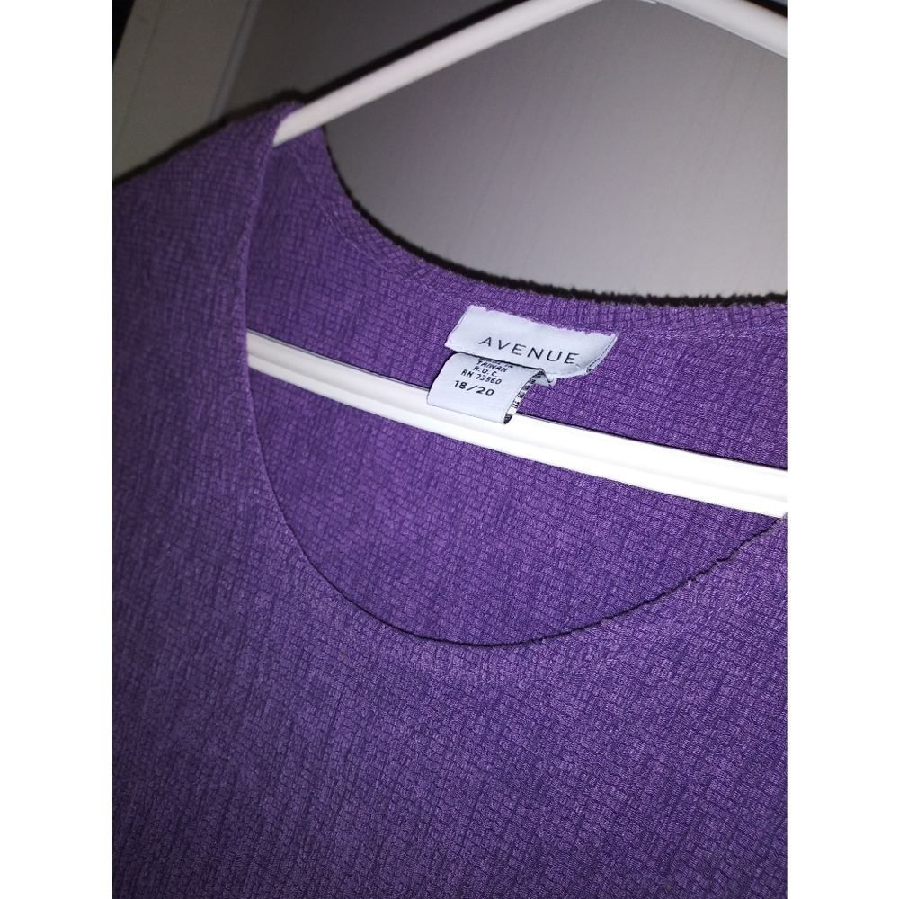 Blouse - Picture 2 of 2